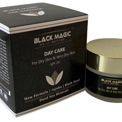 Luxe hydraterende dagcreme voor zeer droge huid met Dode Zee zout mineralen Black Magic 50 ml